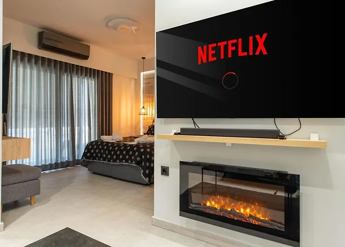 Minimal Art Apartament Patras